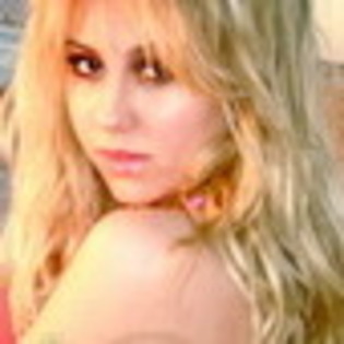 chelsea-staub-422875l-thumbnail_gallery