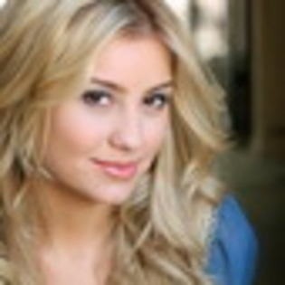 chelsea-staub-463201l-thumbnail_gallery