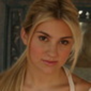 chelsea-staub-534654l-thumbnail_gallery