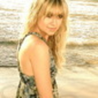 chelsea-staub-820024l-thumbnail_gallery