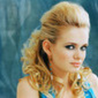 sara-paxton-918863l-thumbnail_gallery - Sara Paxton