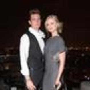 sara-paxton-342964l-thumbnail_gallery