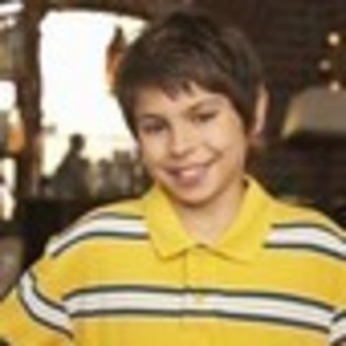 jake-t-austin-291759l-thumbnail_gallery