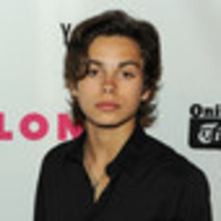 jake-t-austin-410011l-thumbnail_gallery - Jake T   Augustin