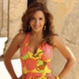 maria-canals-barrera-233773l-thumbnail_gallery