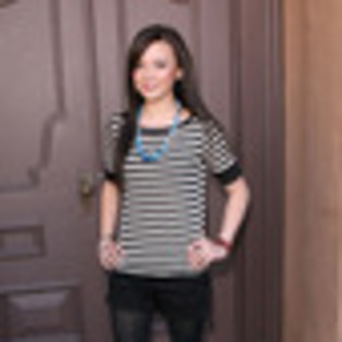 malese-jow-432559l-thumbnail_gallery - Malese Jow
