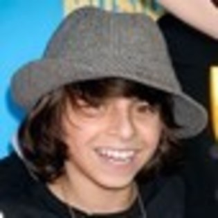 moises-arias-979181l-thumbnail_gallery