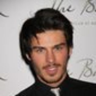 adam-gregory-707638l-thumbnail_gallery adam-gregory-707638l-thumbnail_gallery