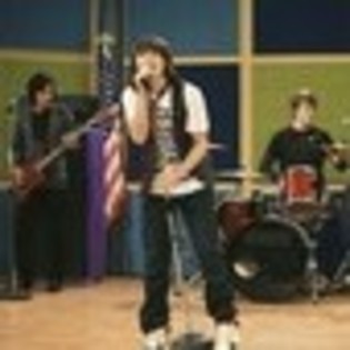 hannah-montana-697347l-thumbnail_gallery