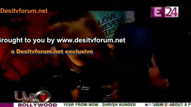 00_01_45 - sara khan16