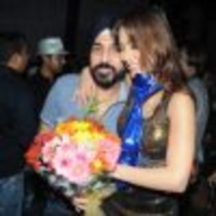 218005-sara-khan-birthday-bash - sara khan16