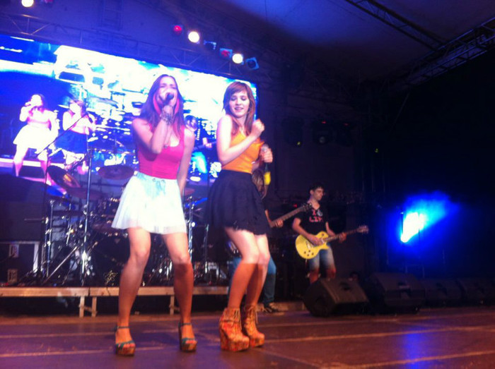 311974_428899457153403_1713519034_n - LaLa - La Constanta - xd