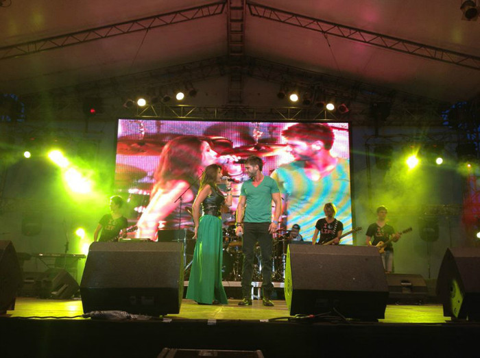 430228_428882587155090_1407276924_n