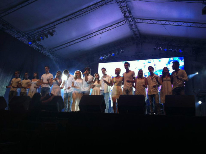 479803_428906430486039_120790866_n