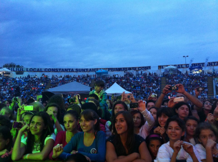 542345_428879980488684_1870536356_n