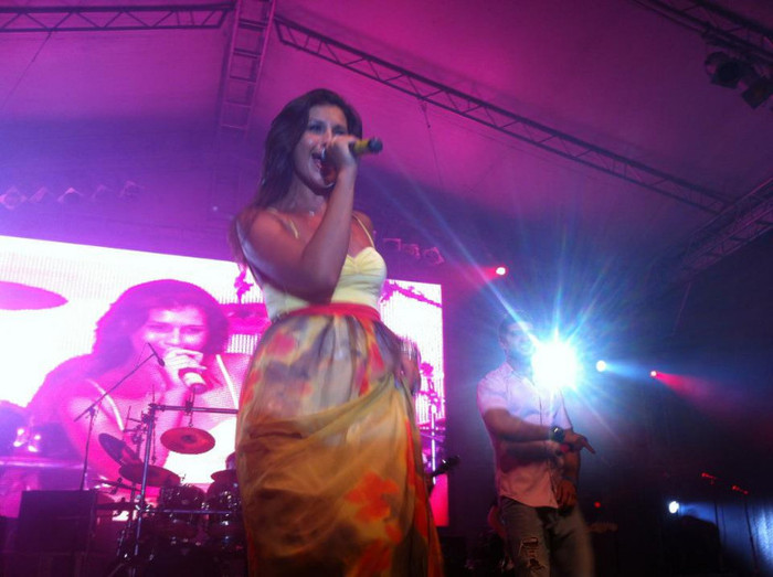 558223_428923713817644_1139211255_n - Concert LaLa Summer Love - Constanta xD