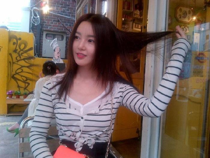 Doi nervosi... In ce loc ai gasit cartea ?