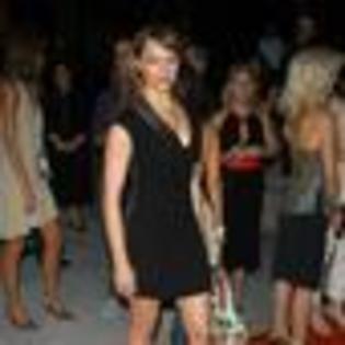 melinda-clarke-290983l-thumbnail_gallery - Melinda Clarke