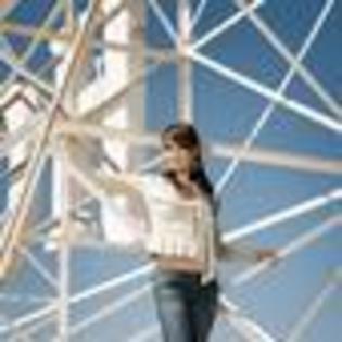 melinda-clarke-350882l-thumbnail_gallery