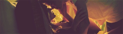 Dw: Esti o cu^va!:@ [dezbracand`o] D :Nu`mi pasa :)) baga si taci! - xX Partea 2 Xx