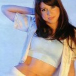 Florencia_Bertotti_1237125477_3