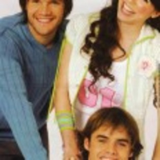 Floricienta_1237111385_0_2004