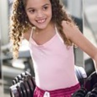 Madison_Pettis_1235034698_1 - Madison Pettis