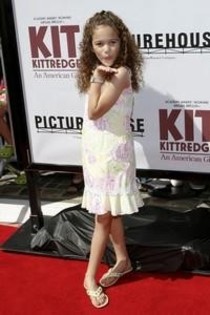 Madison_Pettis_1235035133 - Madison Pettis