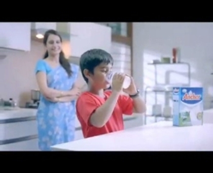00_00_08 - G-Anchor Milk Ad - Anisha Kapur-G