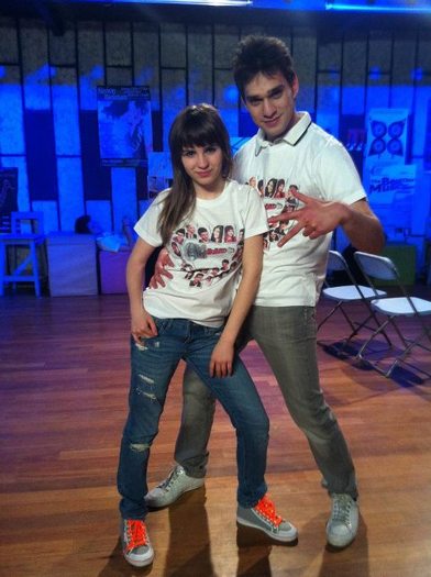 564479_364622773581072_227253193984698_1023873_871079184_n[1]