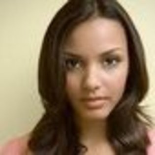 jessica-lucas-320502l-thumbnail_gallery - Jessica Lucas