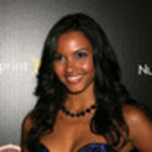 jessica-lucas-373237l-thumbnail_gallery