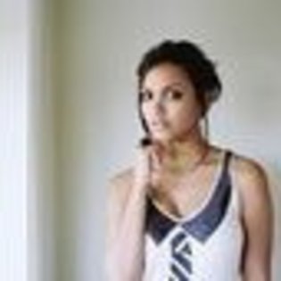 jessica-lucas-416206l-thumbnail_gallery