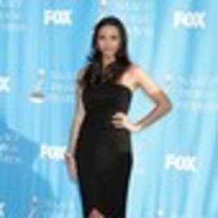 jessica-lucas-517505l-thumbnail_gallery