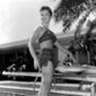 debbie-reynolds-435176l-thumbnail_gallery