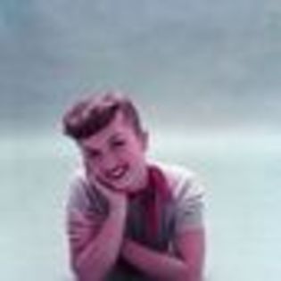 debbie-reynolds-210925l-thumbnail_gallery