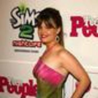 kimberly-j-brown-417048l-thumbnail_gallery - Kimberly J brown