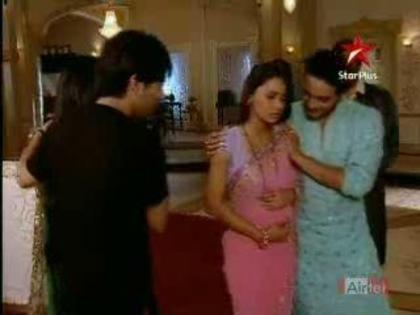 582650_388357571204316_366454519_n - Sapna Babul Ka Bidaai-Culoarea Fericirii 2