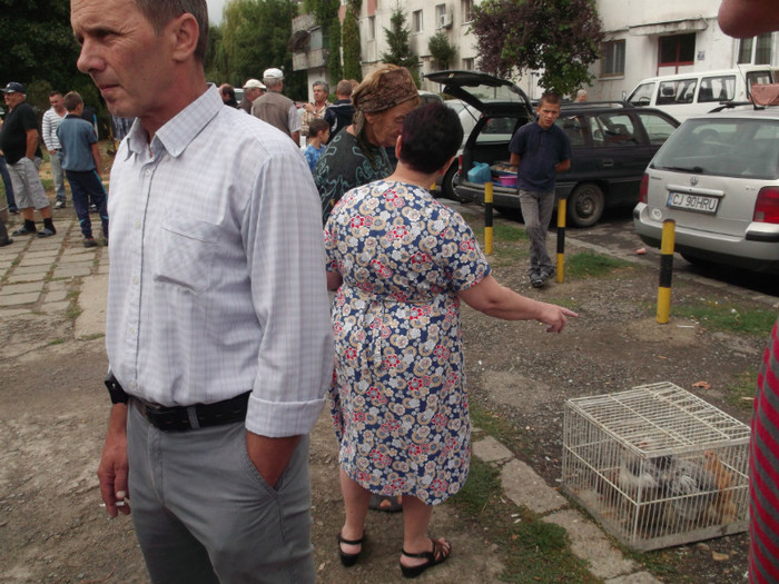 UN PRESEDINTE ATENT - NU CONTEAZA EDITIA BINE CA MERGE