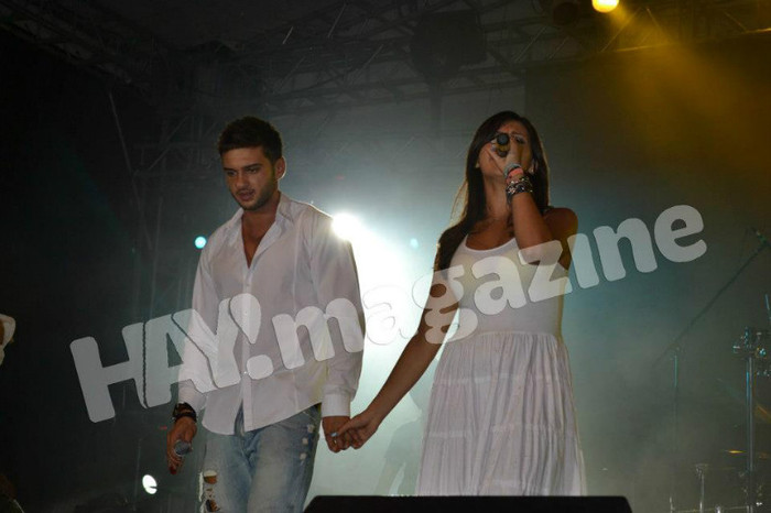 388116_419982711372366_199016966_n - LaLa - La Constanta - xd