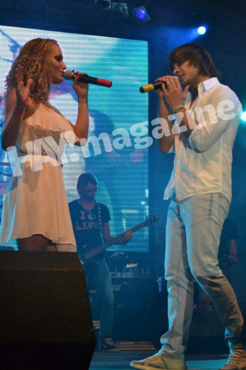391351_420324284671542_1724778614_n - LaLa - La Constanta - xd