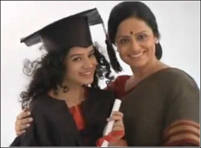 3-vert - SUKIRTI KHANDPAL 2