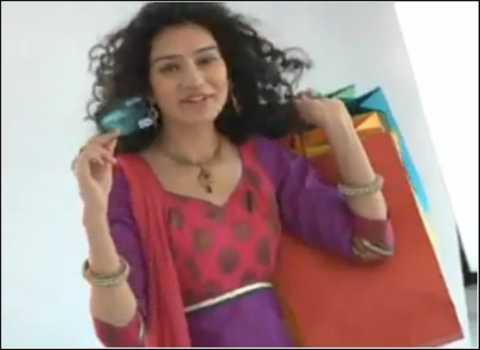 8-vert - SUKIRTI KHANDPAL 2