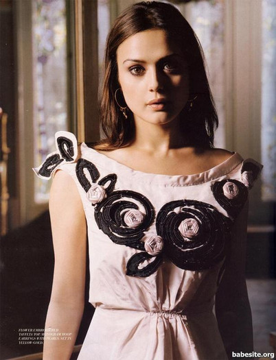  - Preity Zinta 02