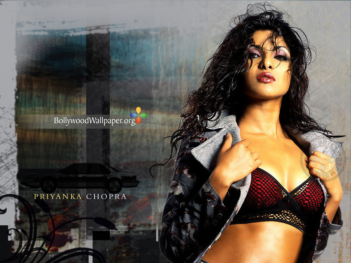 Priyanka-Chopra-Wallpaper-004