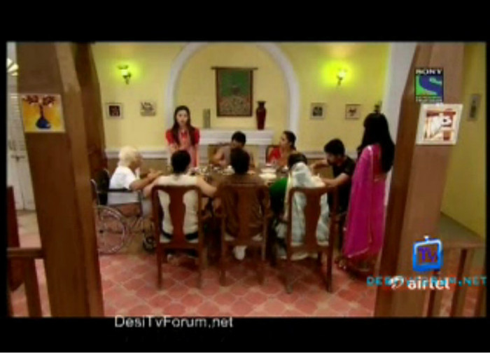 113 - Rubina Dilaik In Saas Bina Sasural