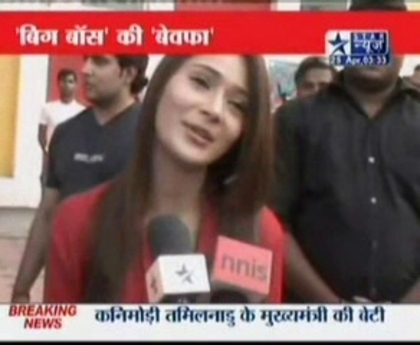 00_00_59 - sara khan16