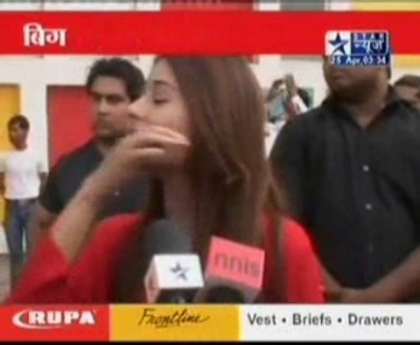 00_02_24 - sara khan16