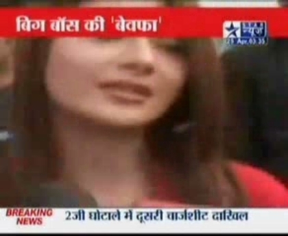 00_02_49 - sara khan16