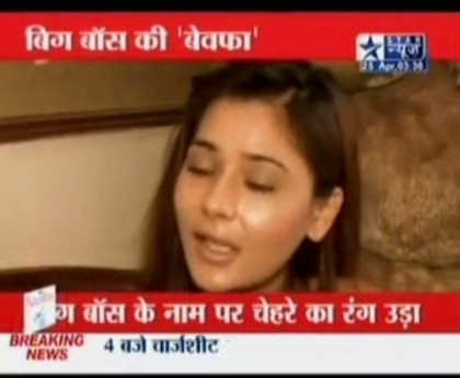 00_03_48 - sara khan16